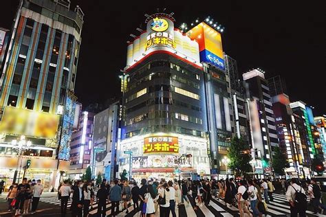 don quijote shinjuku kabukicho